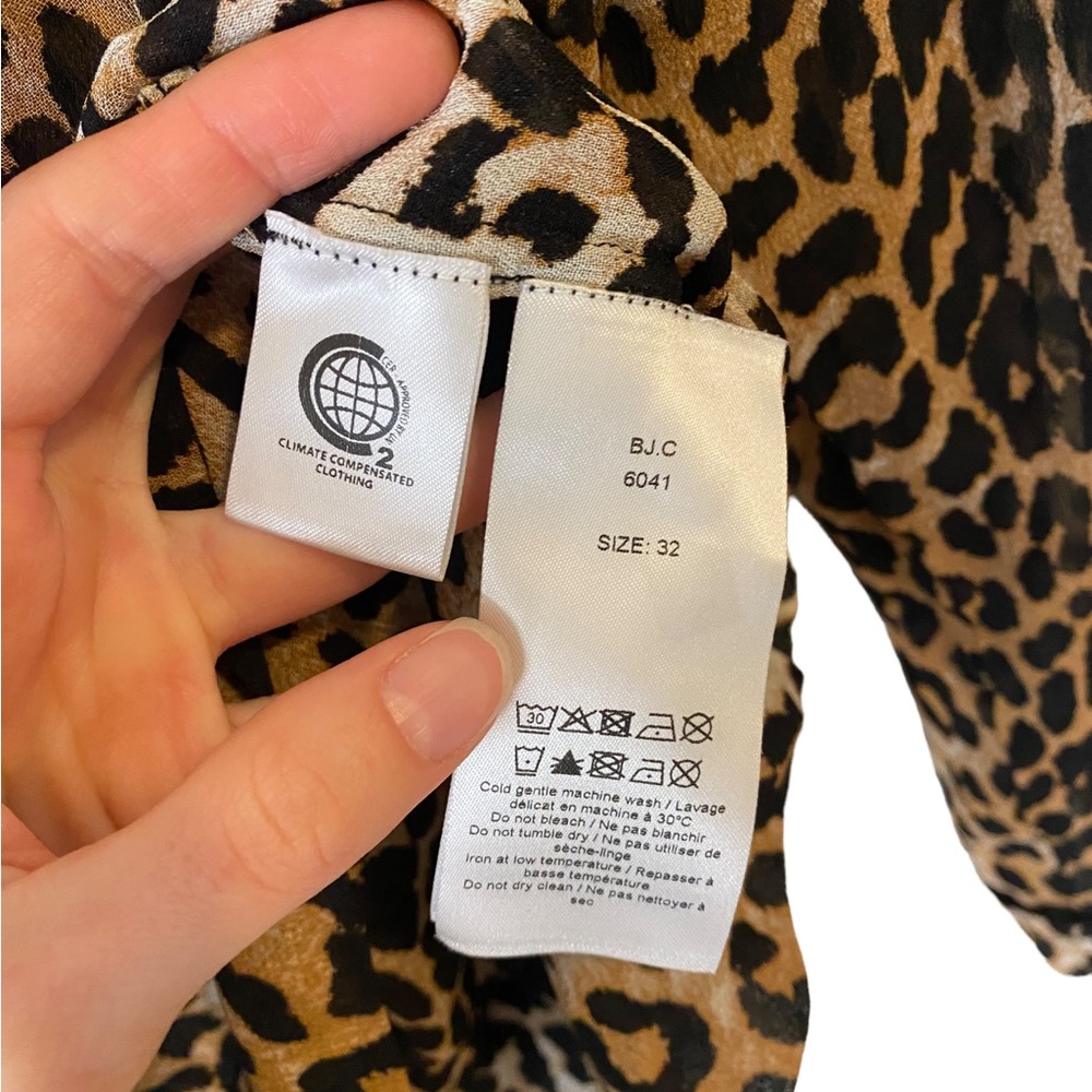 GANNI Leopard Print Georgette Long Sleeve Blouse - Picture 13 of 15